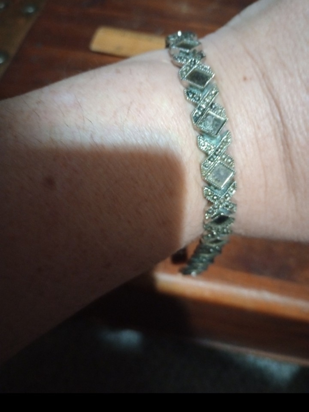 Vintage-Inspired Silver Marcasite Link Bracelet - Silver